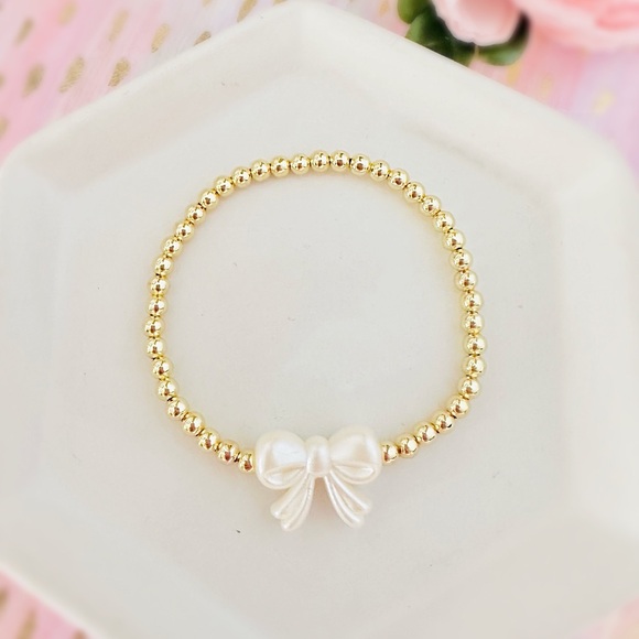 Preppy Coquette Ivory Bow Knot Bracelet - Picture 1 of 2